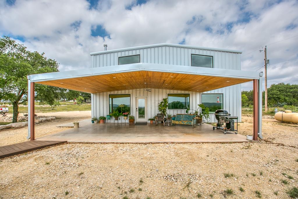 19621 Bluff Rd, Christoval, Texas image 1