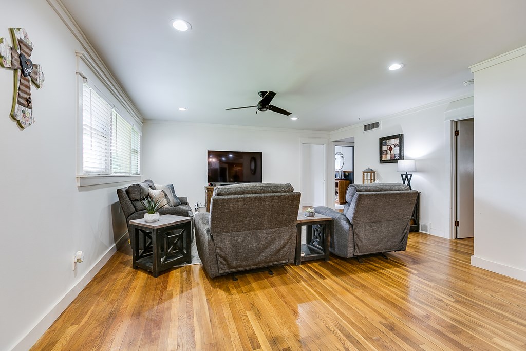 2619 University Ave, San Angelo, Texas image 9
