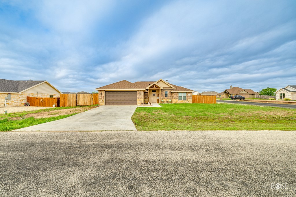 8079 Leopard Lane, San Angelo, Texas image 3