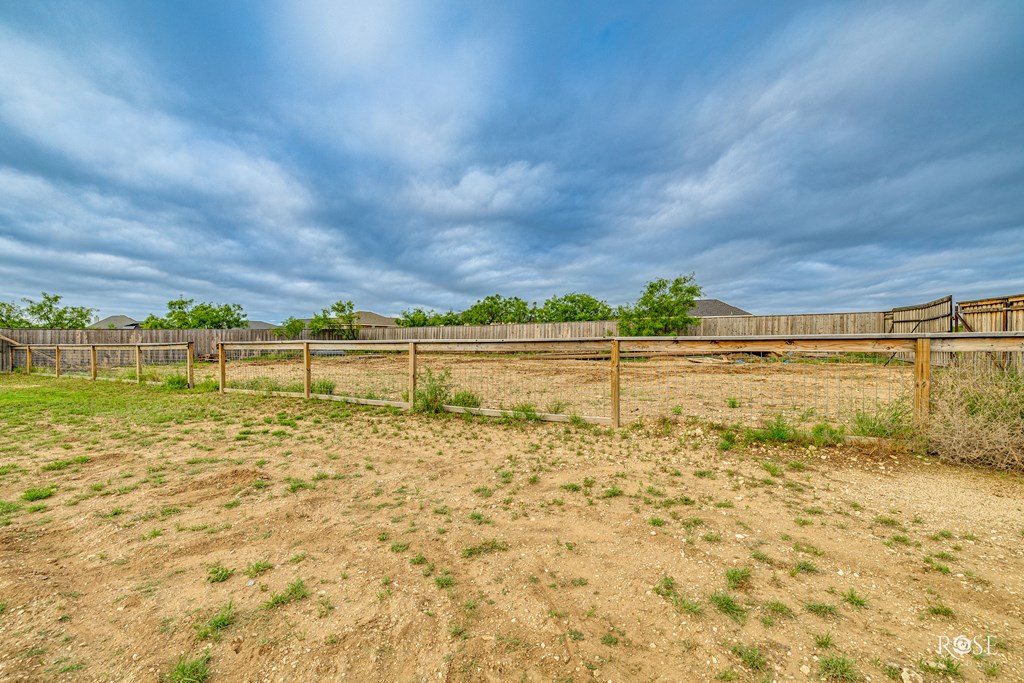 8079 Leopard Lane, San Angelo, Texas image 30