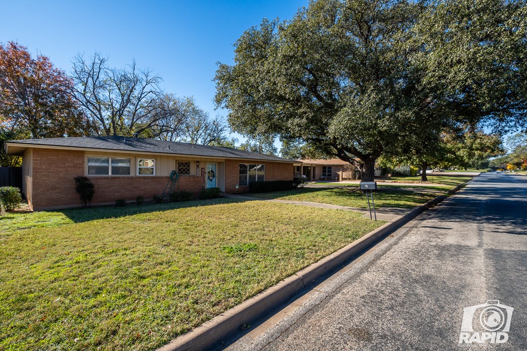 2475 Oxford Ave, San Angelo, Texas image 2