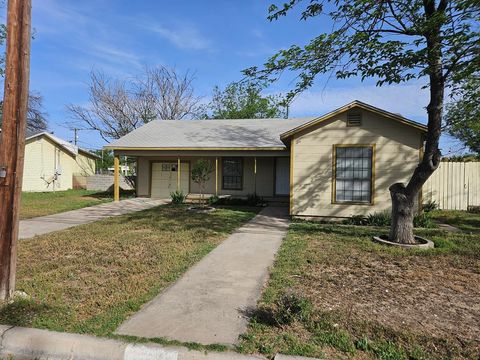 205 E 2nd St, Sonora, TX 76950 - MLS#: 120877