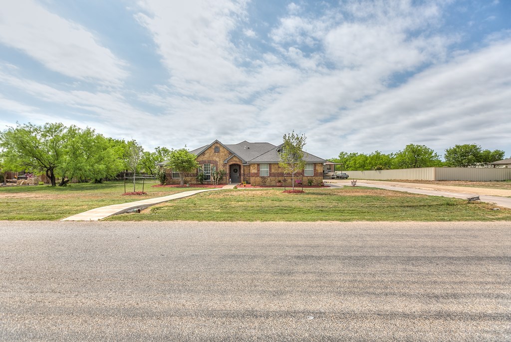 7837 Bison Trail, San Angelo, Texas image 4