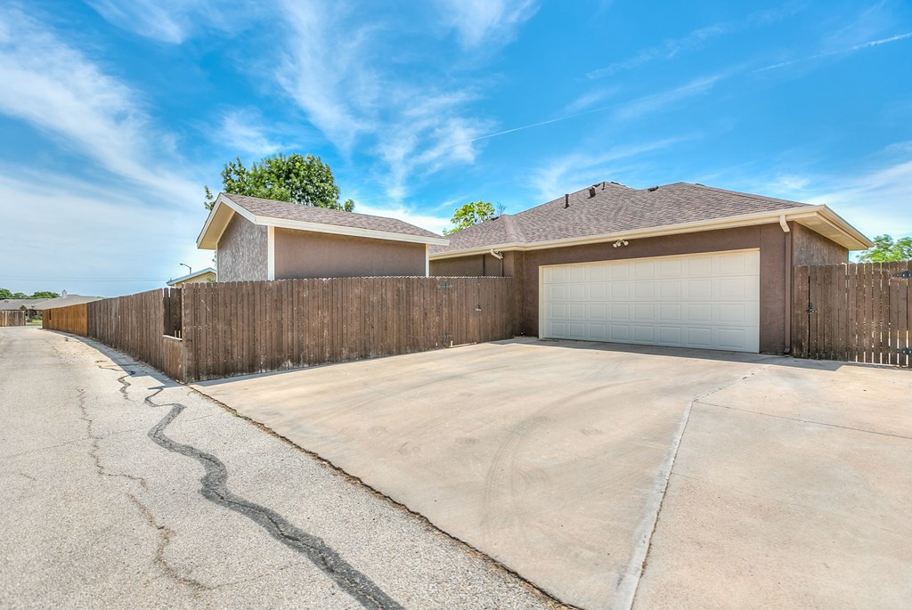 4226 Kensington Creek, San Angelo, Texas image 34