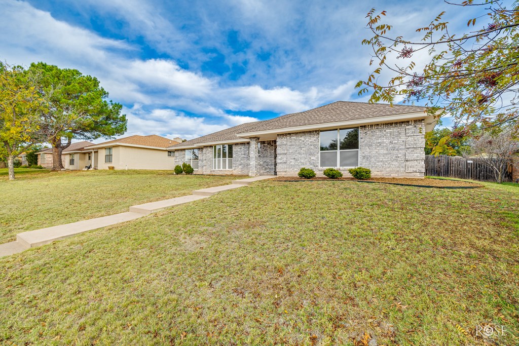 San Angelo, Texas 76904, United States, 3 Bedrooms Bedrooms, ,2 BathroomsBathrooms,Residential,Active,255116