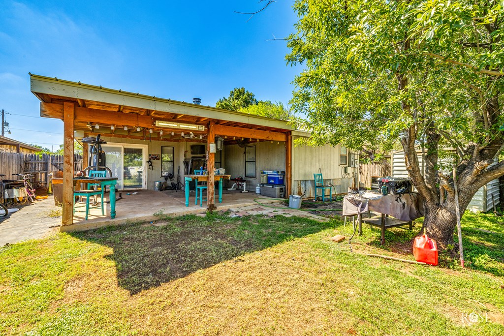 2918 N Oakes St, San Angelo, Texas image 25