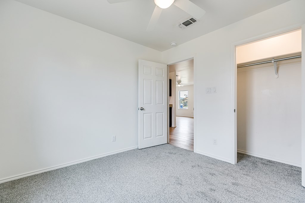 262 E 23rd St, San Angelo, Texas image 14