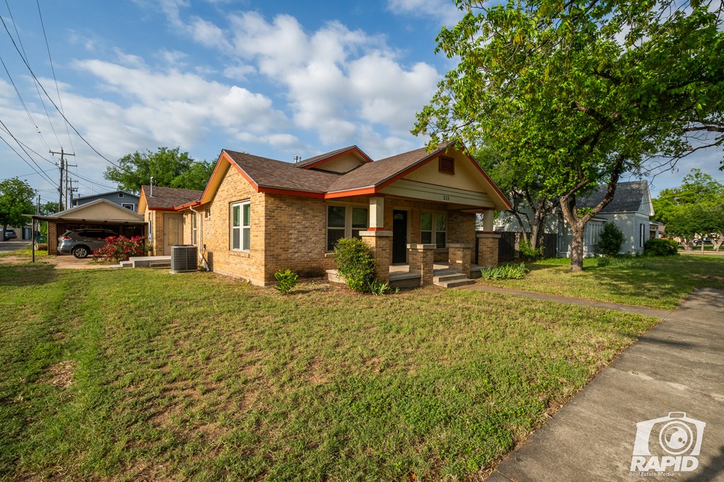 515 W Ave I, San Angelo, Texas image 3