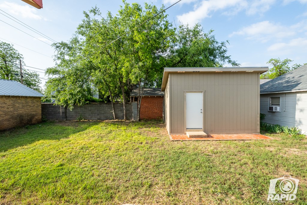 515 W Ave I, San Angelo, Texas image 30