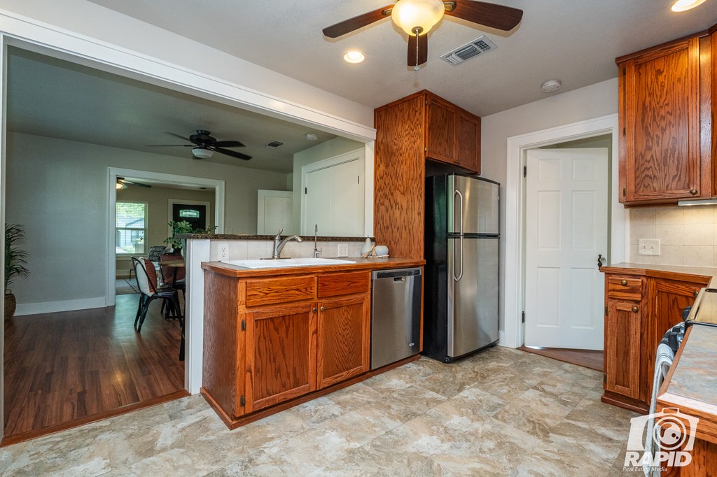 515 W Ave I, San Angelo, Texas image 12