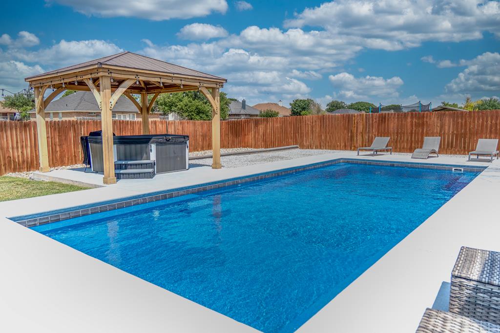 1901 Chesney Lane, San Angelo, Texas image 4