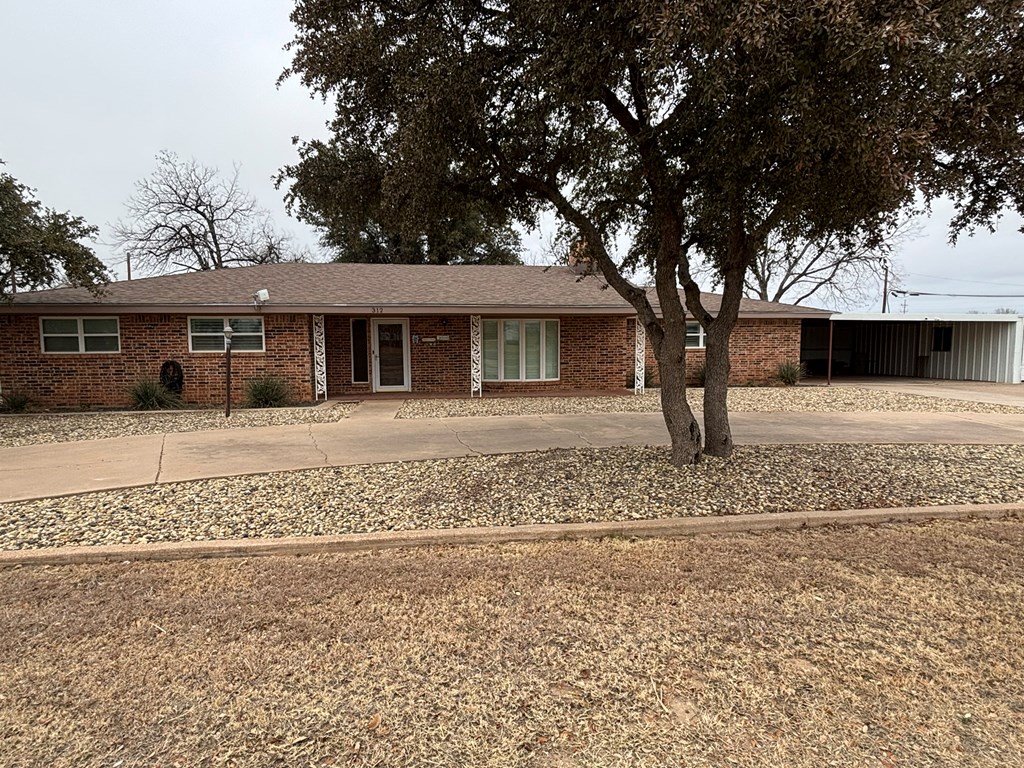 312 W Main St, Bronte, Texas image 2