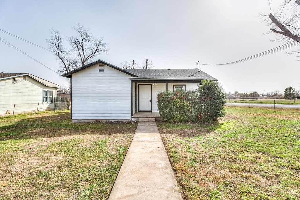 403 E 37th St, San Angelo, Texas image 28