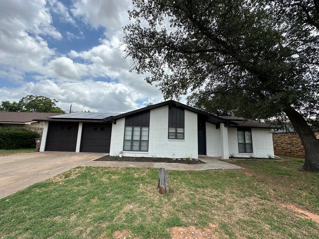 3114 Hummingbird Lane, San Angelo, Texas image 2