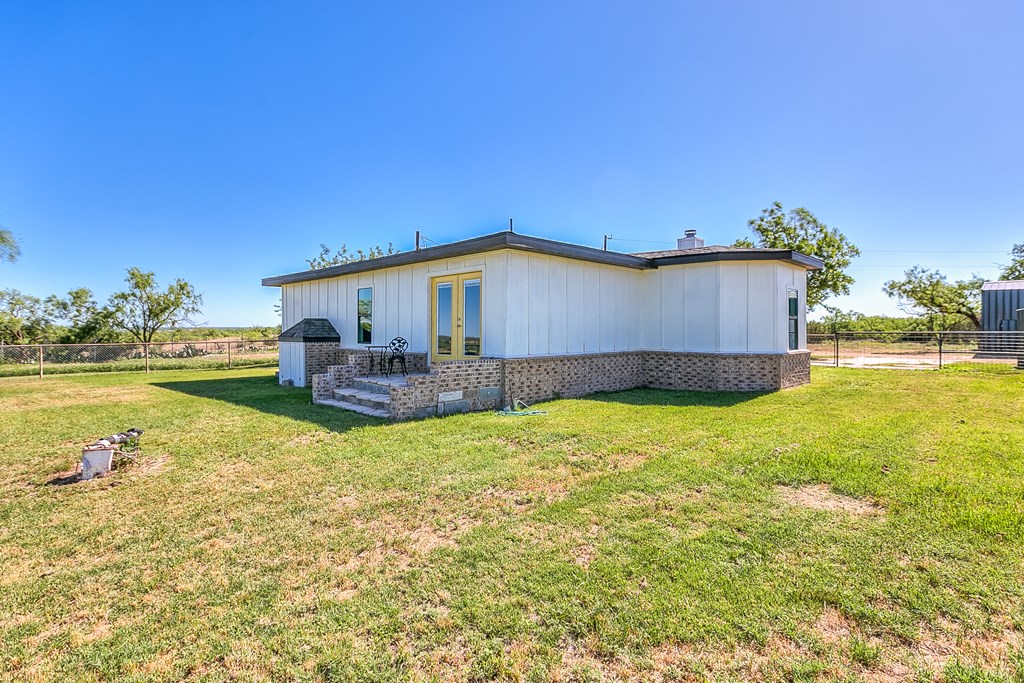 5001 Fm 2333, Bronte, Texas image 33