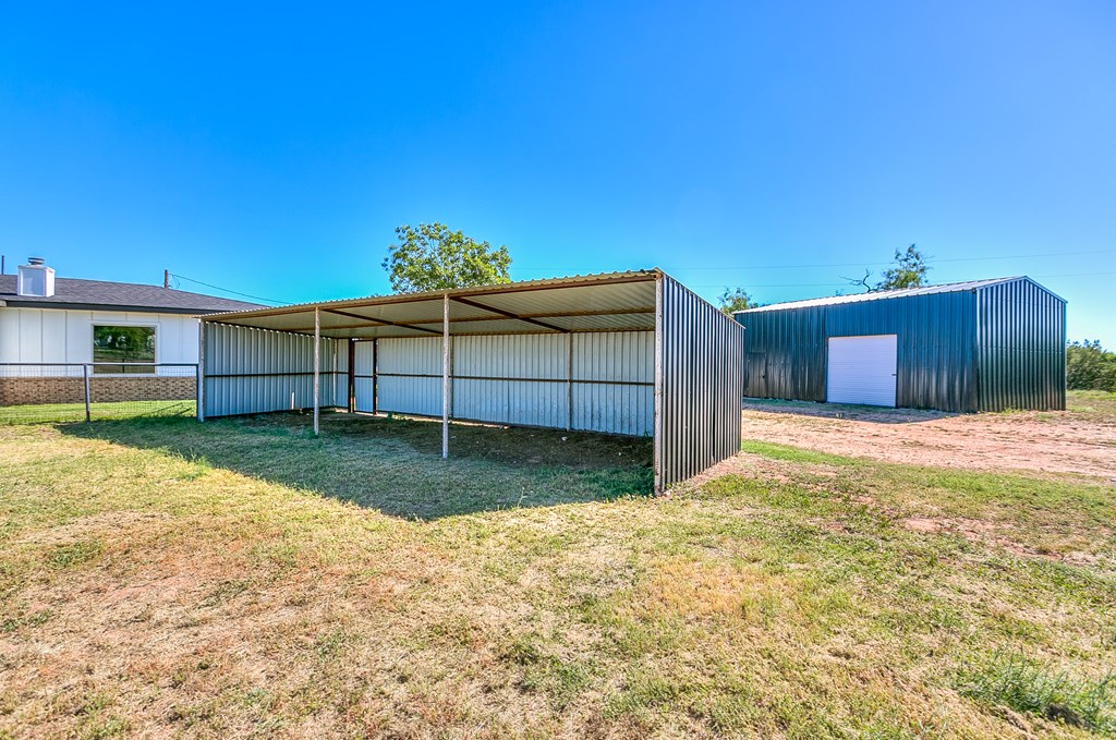 5001 Fm 2333, Bronte, Texas image 39