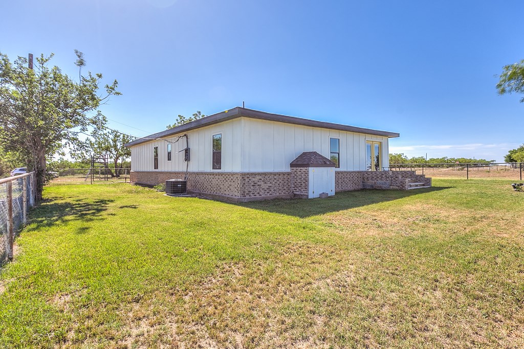 5001 Fm 2333, Bronte, Texas image 34