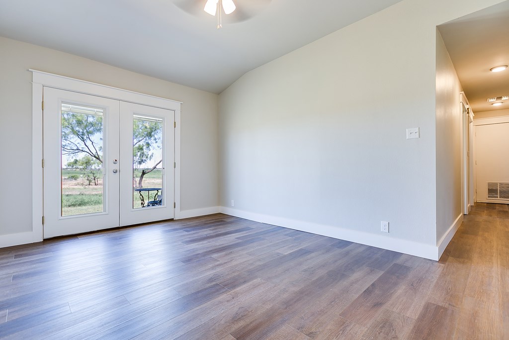 5001 Fm 2333, Bronte, Texas image 17