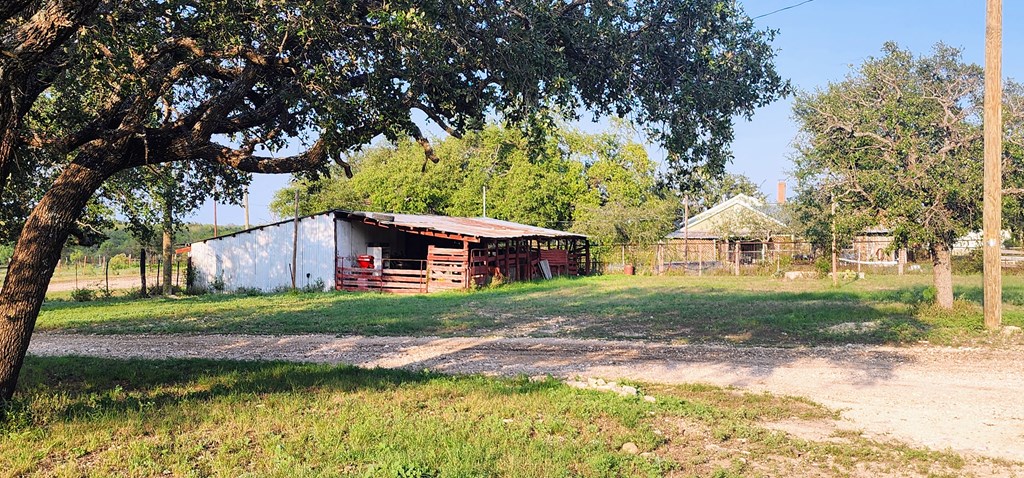 9286 County Road 2335, Eden, Texas image 6