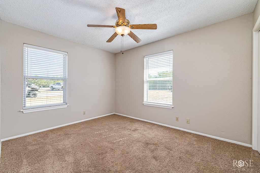 Harriett, Texas 76905, United States, 3 Bedrooms Bedrooms, ,2 BathroomsBathrooms,Residential,Active,235927