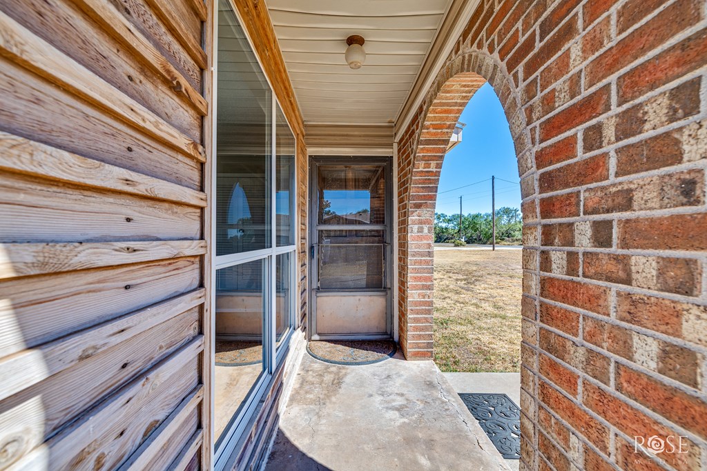 Harriett, Texas 76905, United States, 3 Bedrooms Bedrooms, ,2 BathroomsBathrooms,Residential,Active,235927