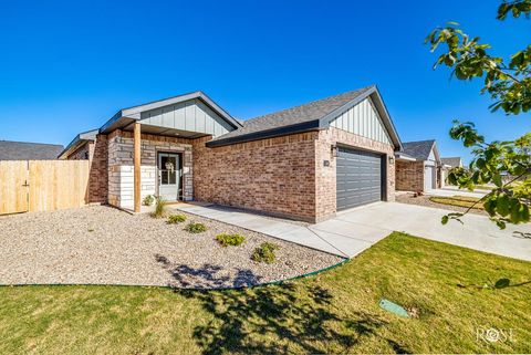 Homes For Sale - 3146 Forest Hill Drive<br/> San Angelo, TX 76904