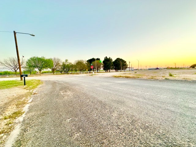 402 N Kilborn St, Rankin, Texas image 6