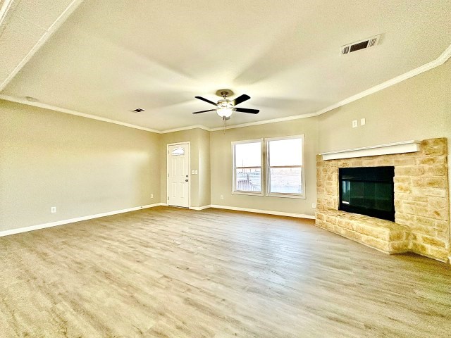 402 N Kilborn St, Rankin, Texas image 9