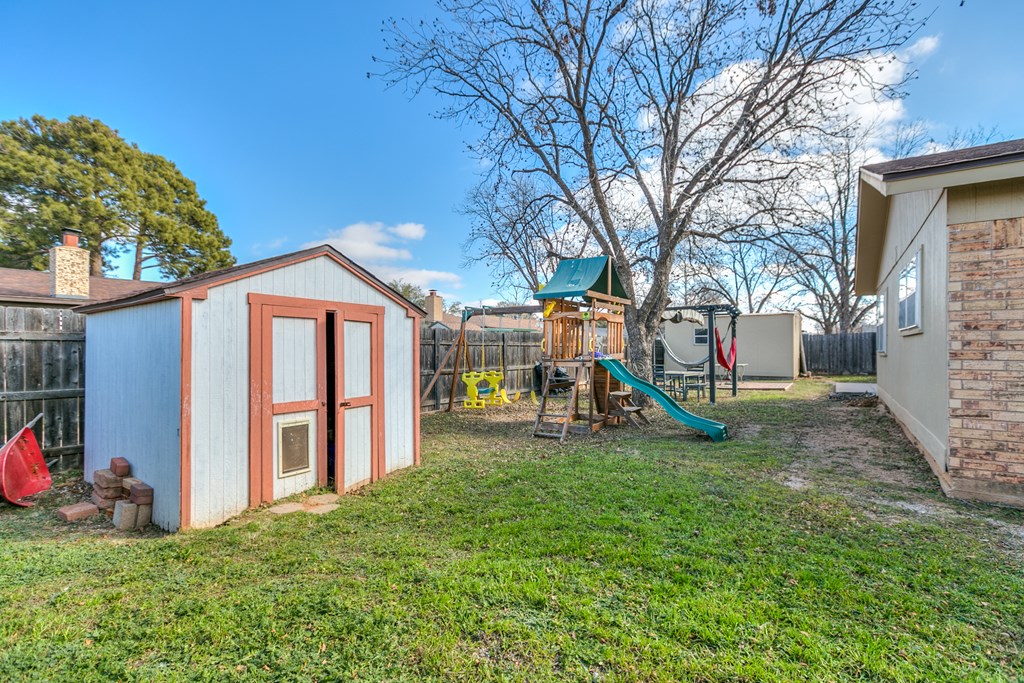 3876 Honeysuckle Lane, San Angelo, Texas image 27