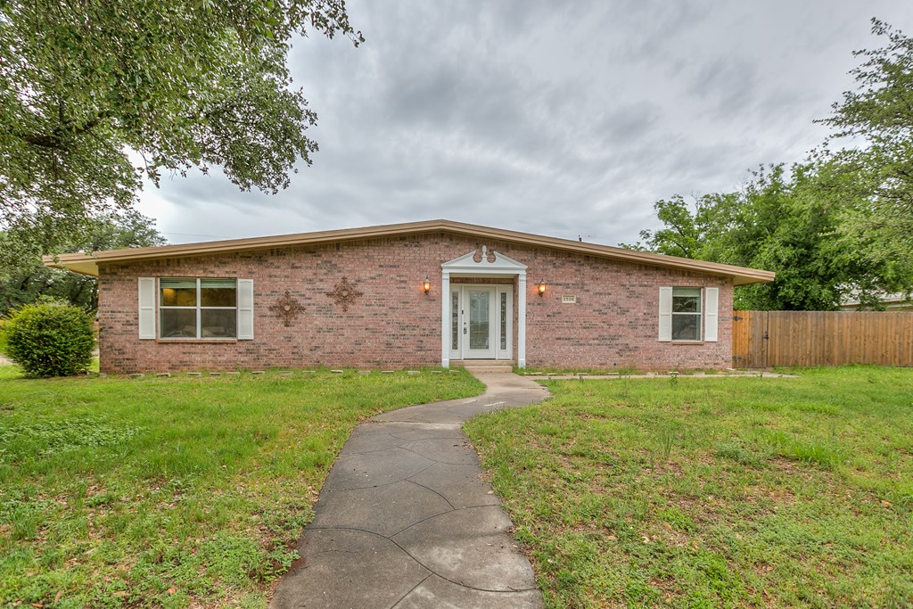 2526 Harvard Ave, San Angelo, Texas image 3