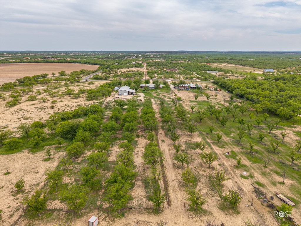 11317 E Dove Creek East Lane, San Angelo, Texas image 36