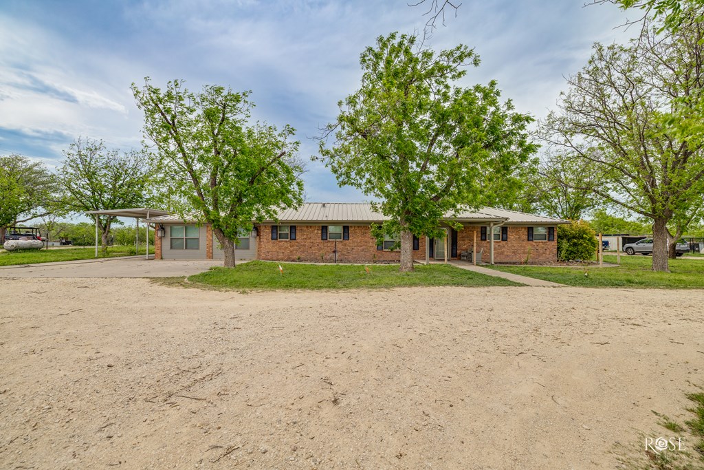 11317 E Dove Creek East Lane, San Angelo, Texas image 38