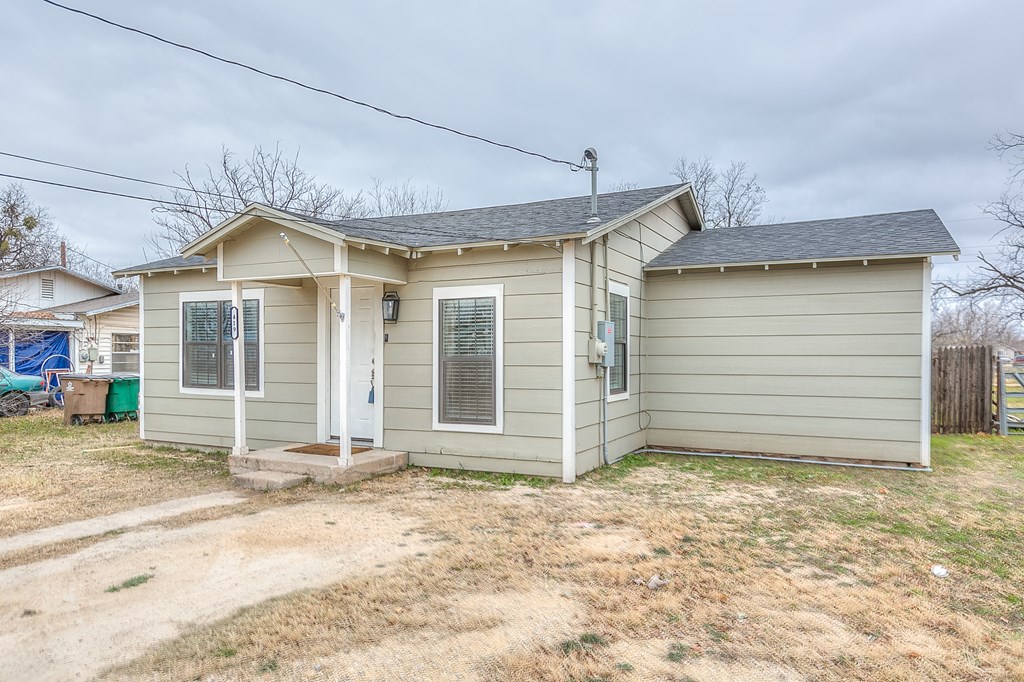 419 29th St, San Angelo, Texas image 4