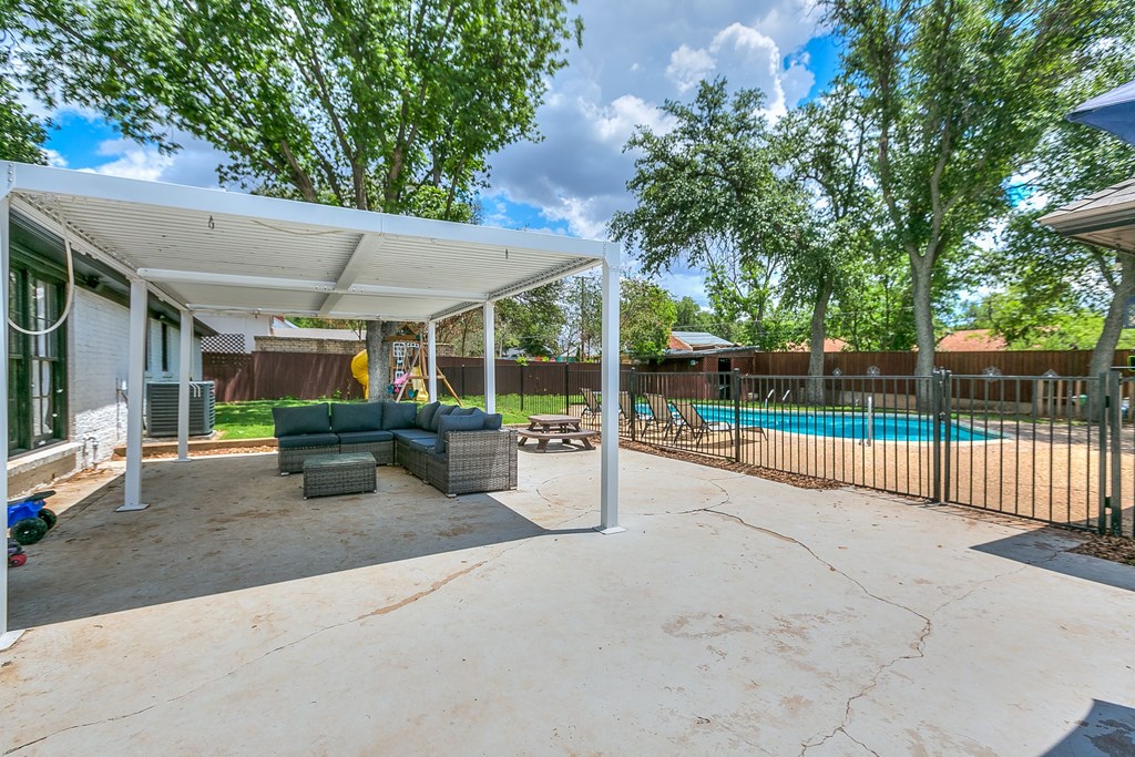 2671 Oxford Ave, San Angelo, Texas image 25