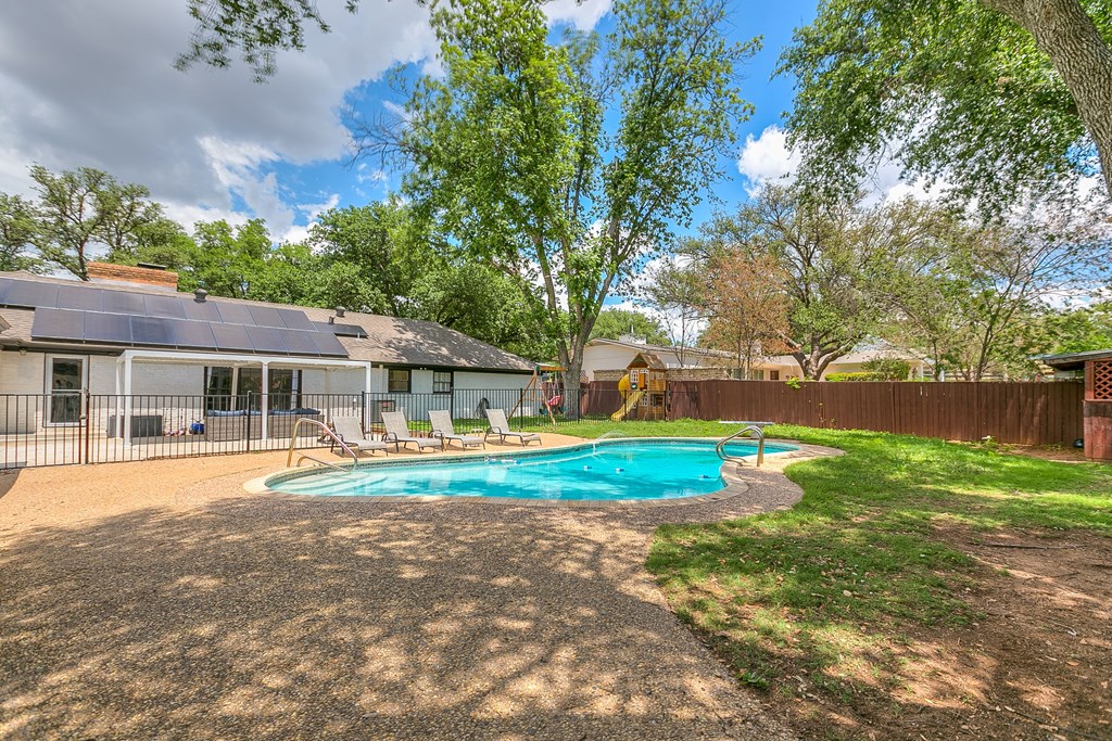 2671 Oxford Ave, San Angelo, Texas image 30