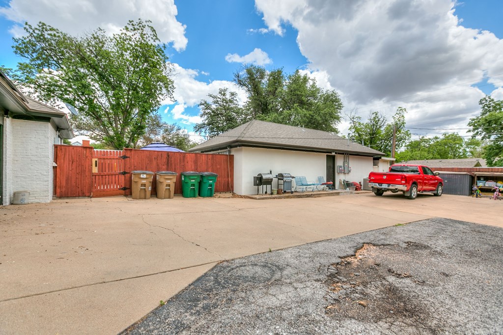 2671 Oxford Ave, San Angelo, Texas image 37