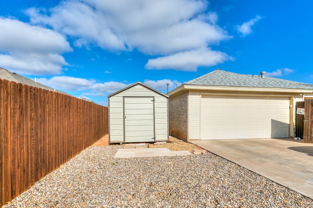 4942 Red Oak Lane, San Angelo, Texas image 32