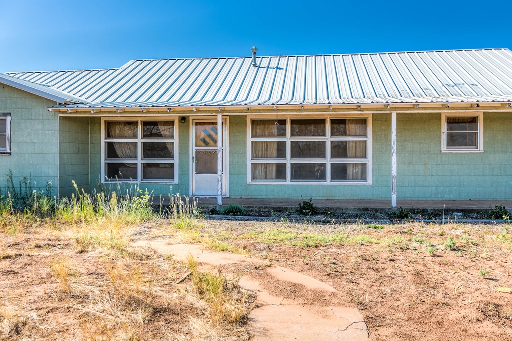 0000 Ranch Rd 1672, Robert Lee, Texas image 7