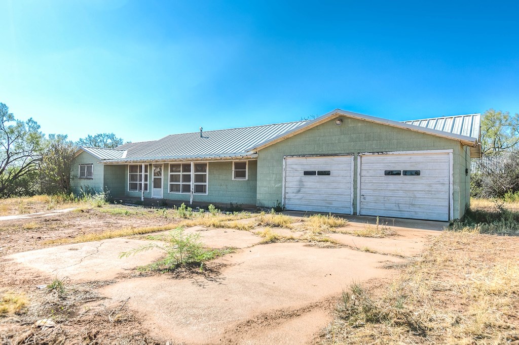 0000 Ranch Rd 1672, Robert Lee, Texas image 8