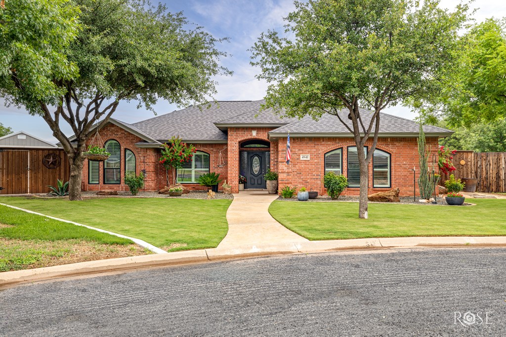 4941 Summit Court, San Angelo, Texas image 2
