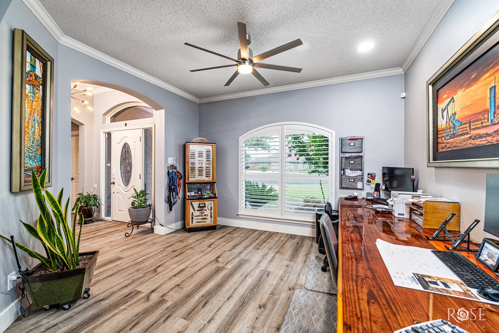 4941 Summit Court, San Angelo, Texas image 9