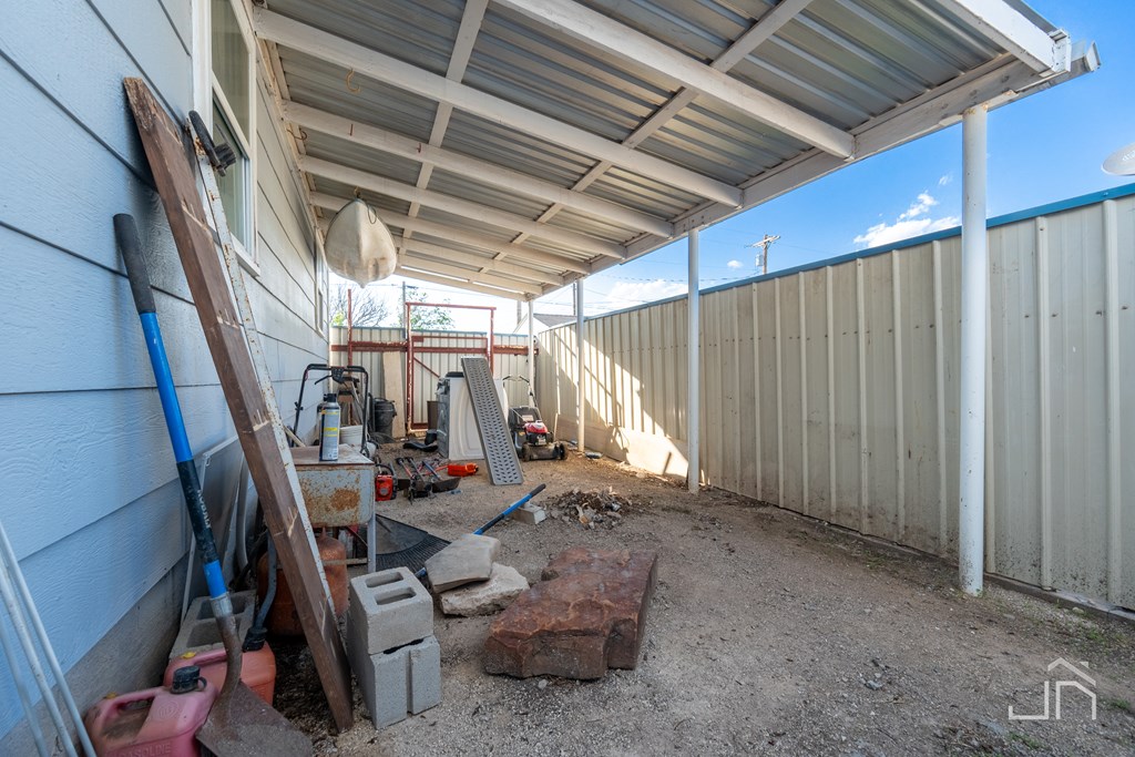 407 N Cottonwood St, Eldorado, Texas image 16
