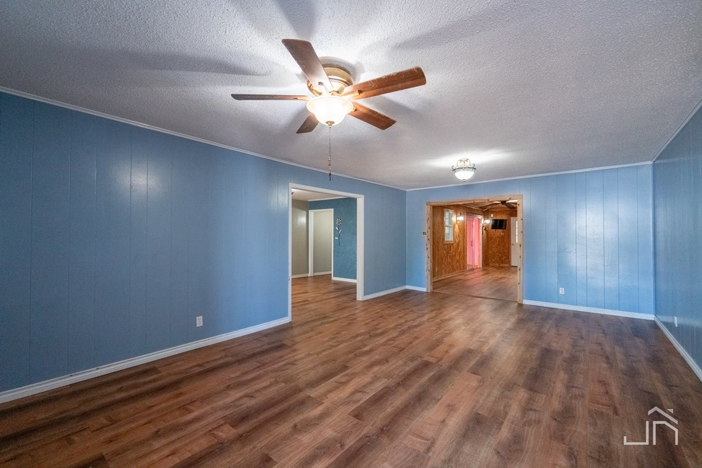 407 N Cottonwood St, Eldorado, Texas image 30