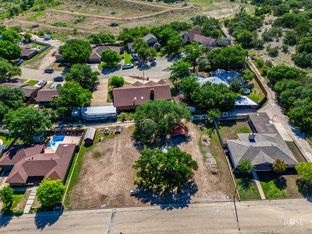 114 Oakwood St, Sonora, Texas image 5