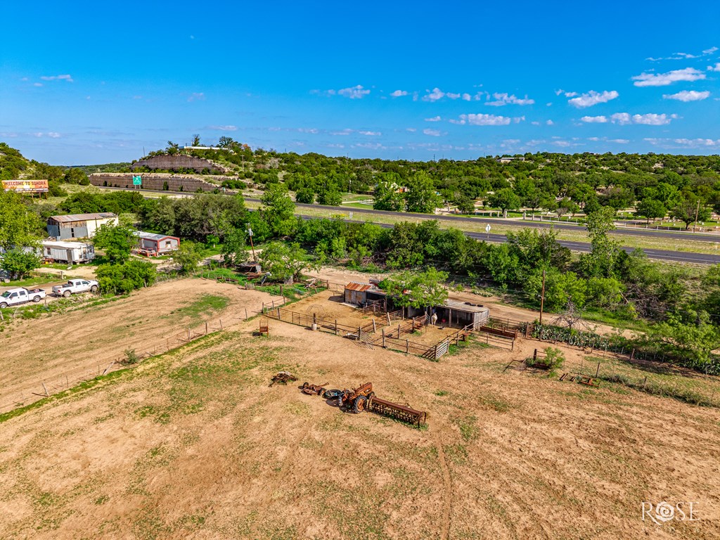 108 Kisselburg Rd, Sonora, Texas image 36
