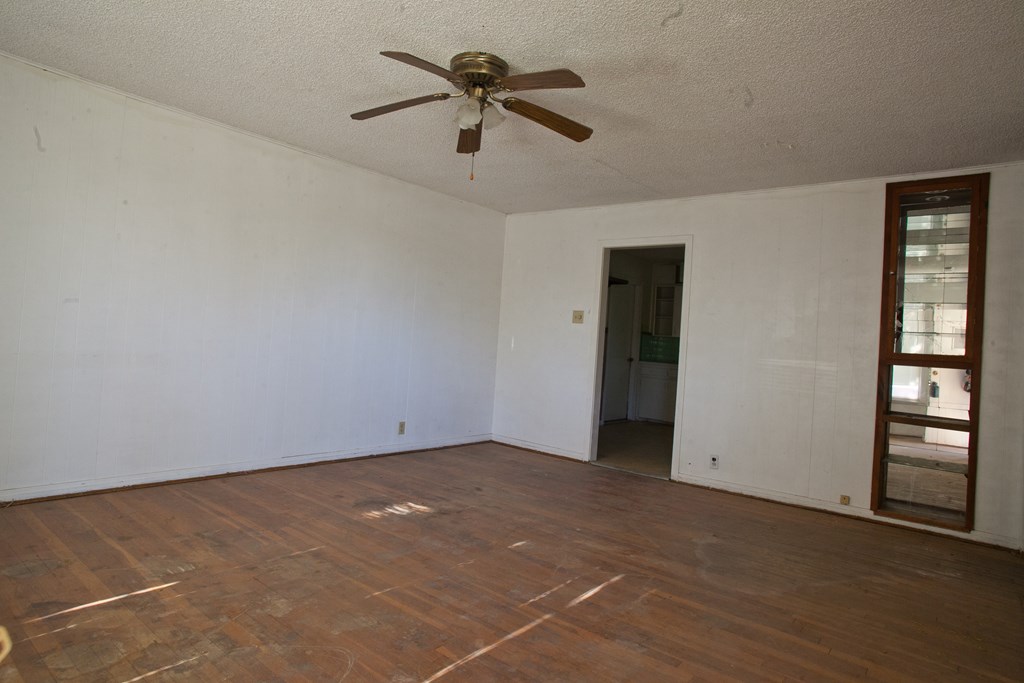 1906 Juanita Ave, San Angelo, Texas image 2