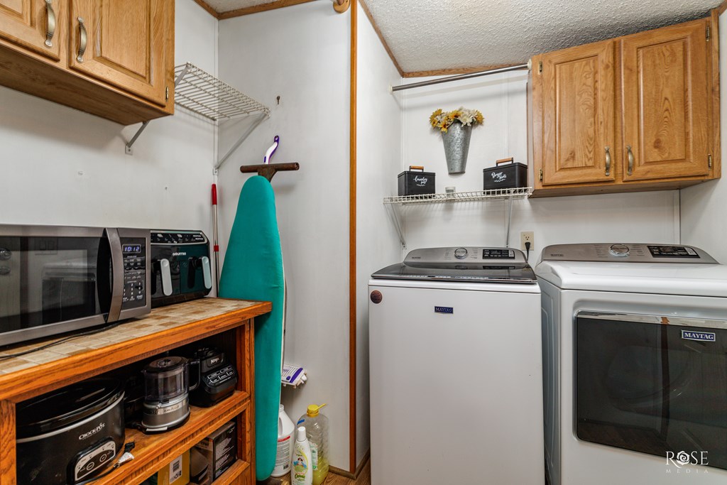 306 E 2nd St, Sonora, Texas image 18