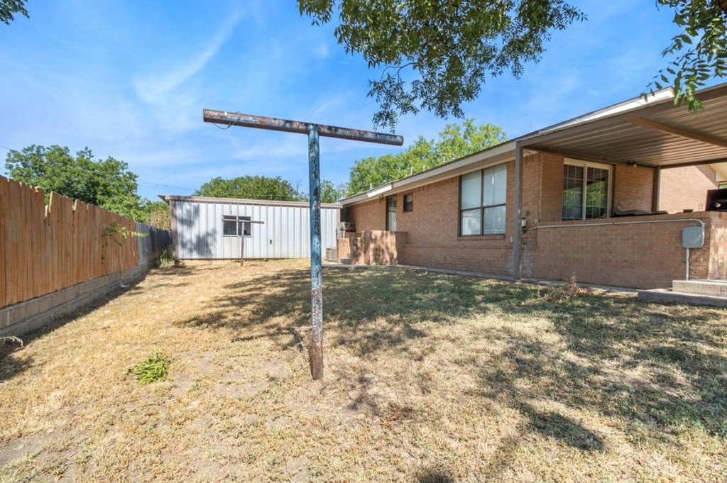 807 Ave A, Santa Anna, Texas image 15