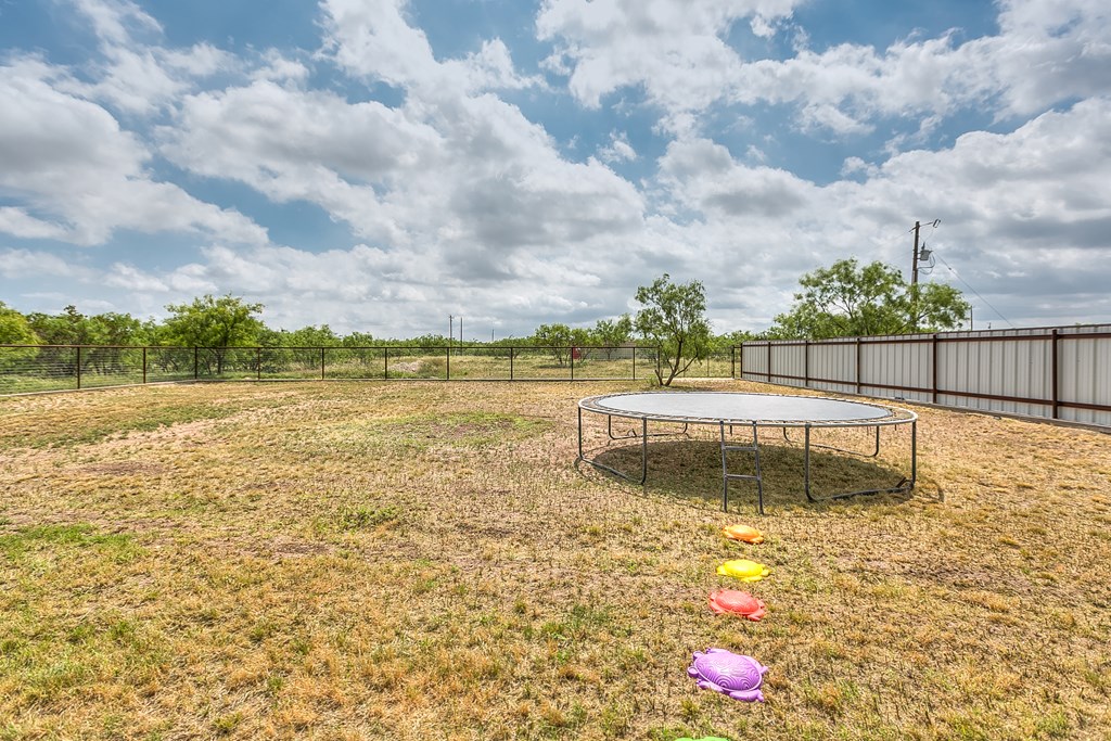 16942 Riata Trail, Christoval, Texas image 23