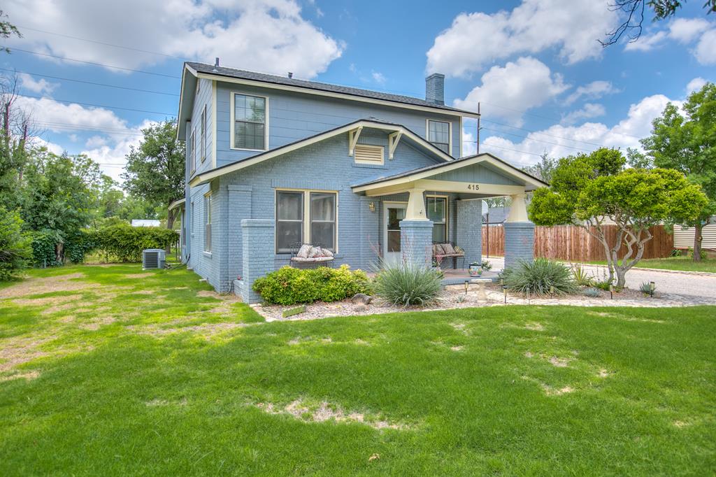 415 S Monroe St, San Angelo, Texas image 1